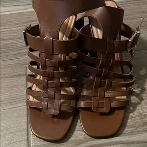 Vince Camuto Hicheny ankle strap sandal, dark brown